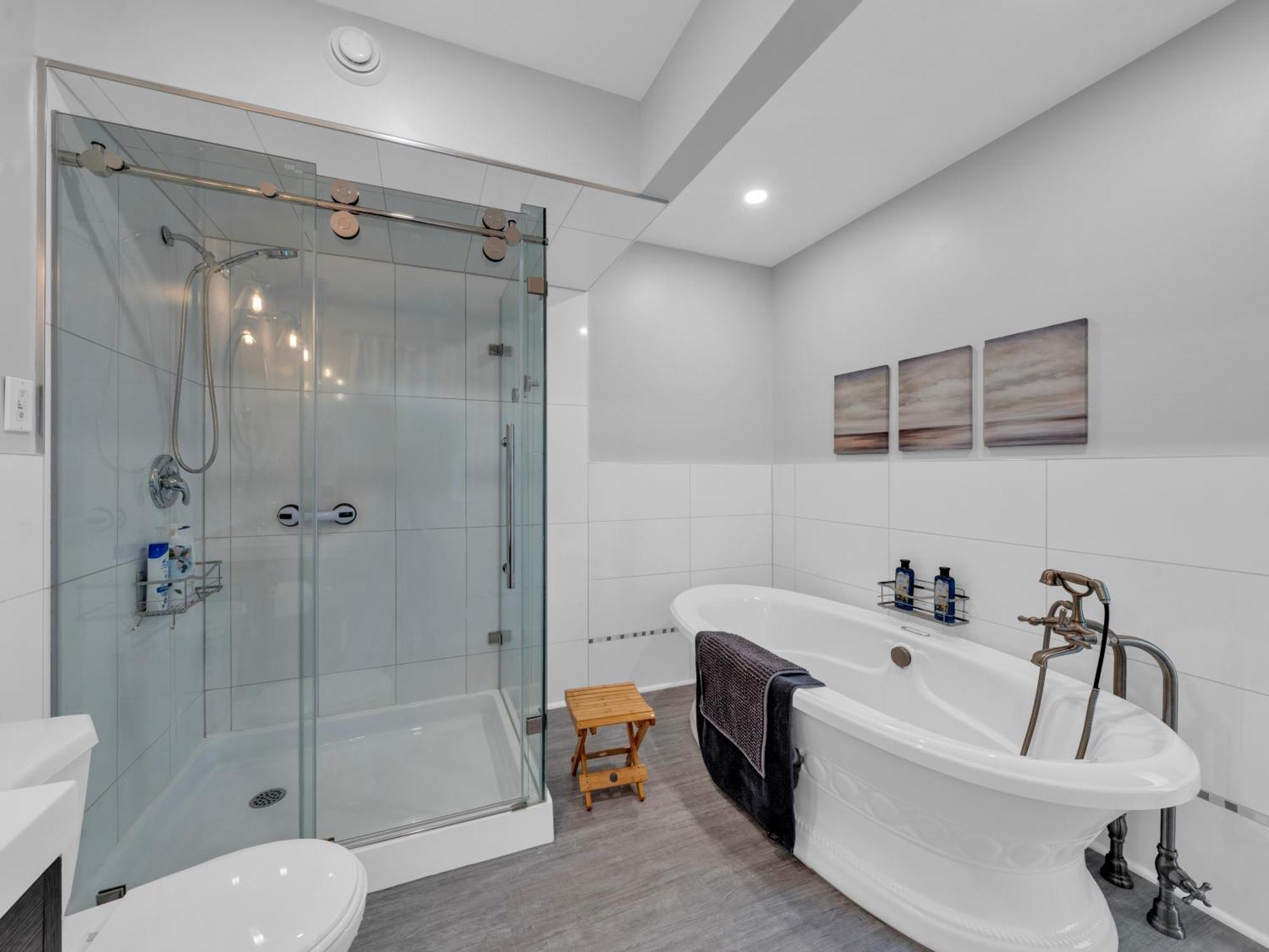 Coastal #1 Cozy #2 - Seacliff